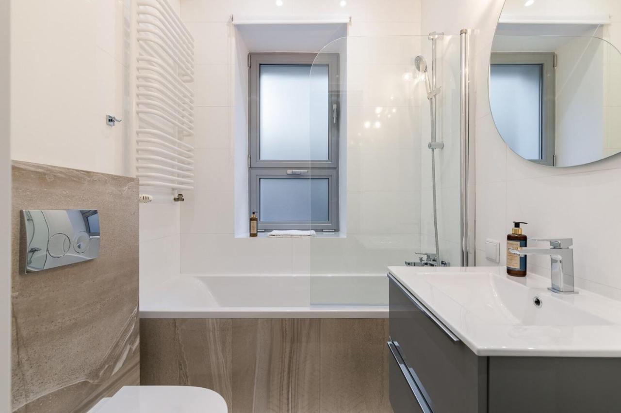 Twarda 14 - Elegant Apartment By Noclegi Renters Warsaw Luaran gambar
